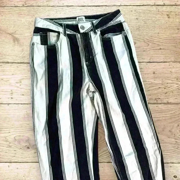 Striped Black and White Women's Jeans - Picture 3 of 8